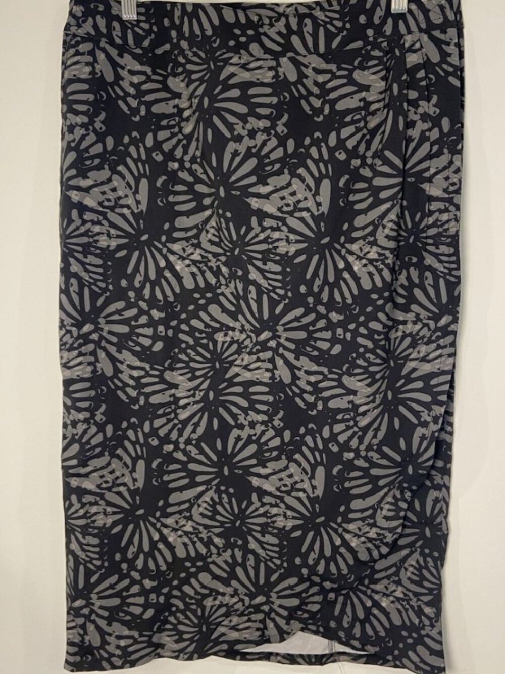Ripskirt Hawaii Wrap Skirt Cover Up Black Gray Size Large L